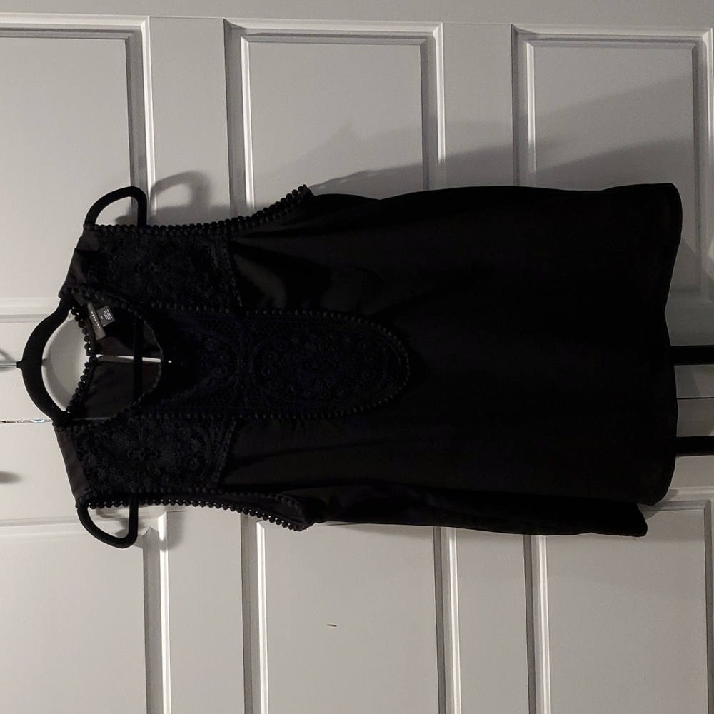 NWOT Halogen Sheer Lace detailing Top Size 1x